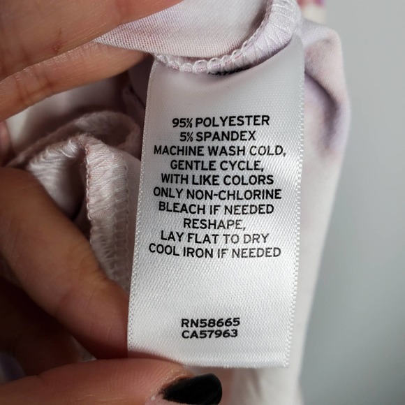 BP Purple White Pink Tie Dye V-Neck Short Sleeve Romper Sz Small S - Picture 7 of 8